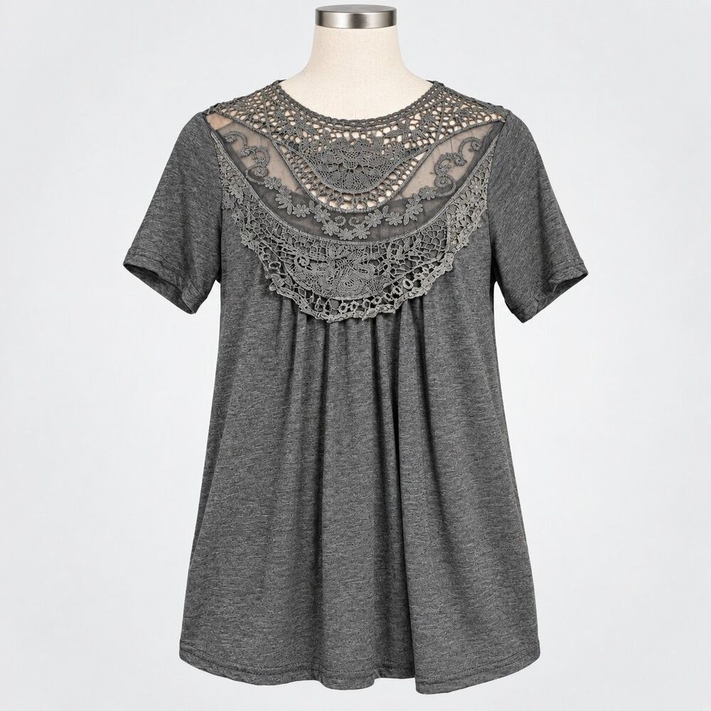EMERY ROSE Womens XS Gray Crochet Lace Yoke Short Sleeve Pleated Tunic Top